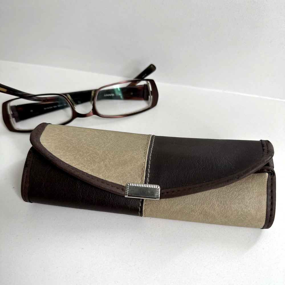 Brown Leather Eyeglasses Case Hato Hasi Snap Closure 6”x2.25”x1.25”